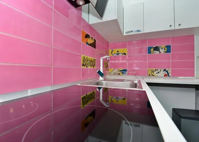 וילה Popandrock Sleeps 5 With Parking