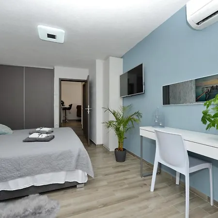 2-apartmans Popandrock In Villa *