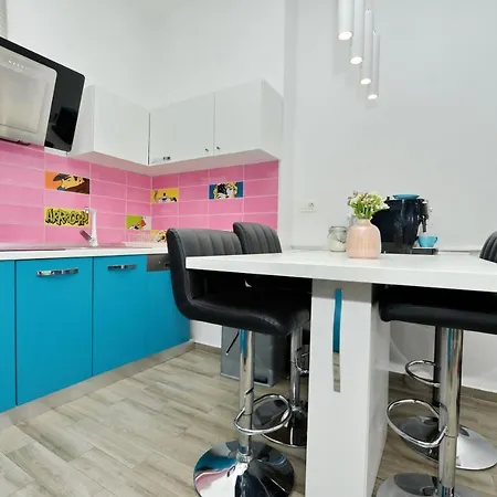 2-Apartmans Villa PopandRock in Zadar *